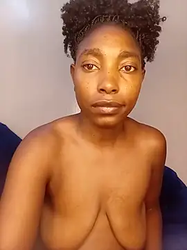 holipot78n Live XXX chat