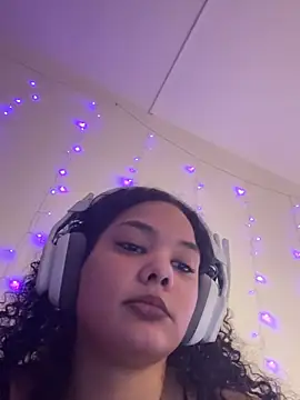 tastylolaaan Live XXX chat