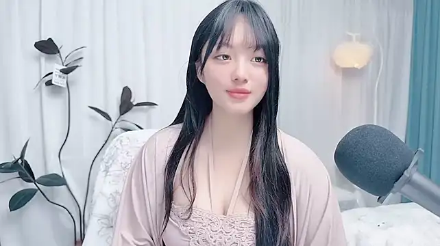 Winnie666999n Live XXX chat