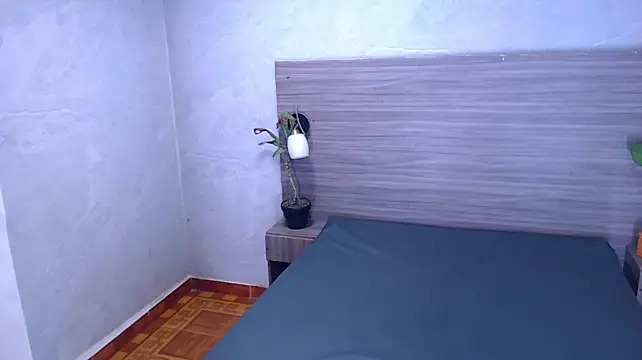 Онлайн чат XXX Maximo_Juli