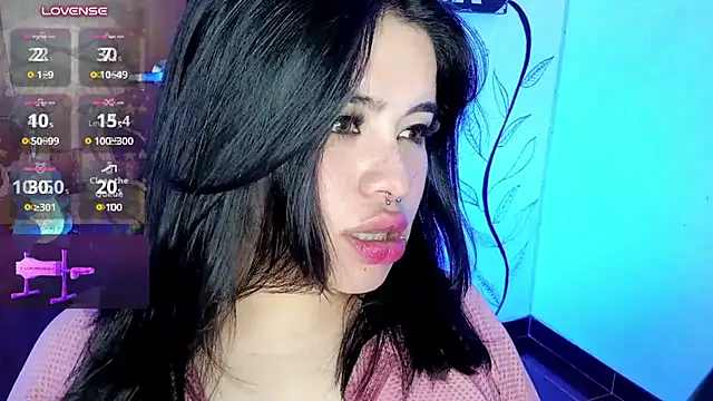 Magic_Alicee_ Adlı Modelin Canlı XXX Sohbeti