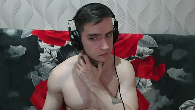 this_is_andy লাইভ XXX চ্যাট