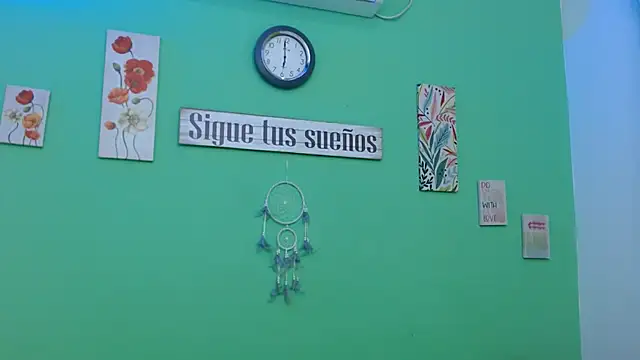 XXX chat uživo modela 24bigdoll