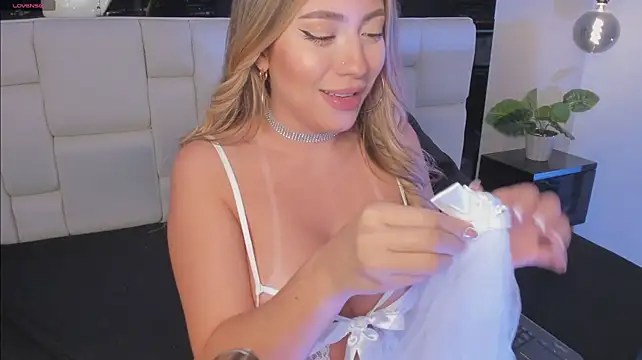 Amara_Suttonn Live XXX chat