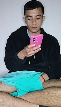 Chat XXX ao vivo de Thick_Cock