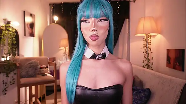 soidai_miiu Adlı Modelin Canlı XXX Sohbeti