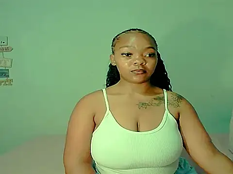 ebonyshy123n Live XXX chat