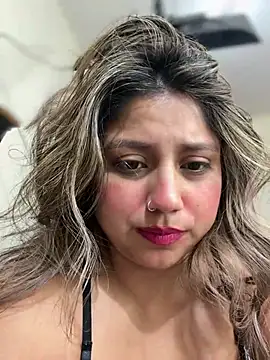 -Adrilux-'s Live XXX Chat