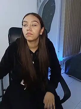ritzabeth_daniel Adlı Modelin Canlı XXX Sohbeti
