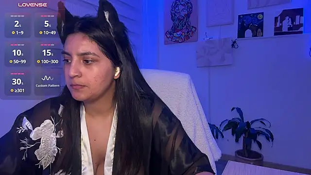 cloe_small Live XXX Chat
