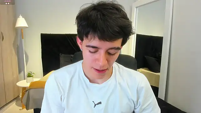 Austinbolt Chat XXX in diretta
