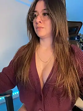 Sharon_07 Chat XXX live