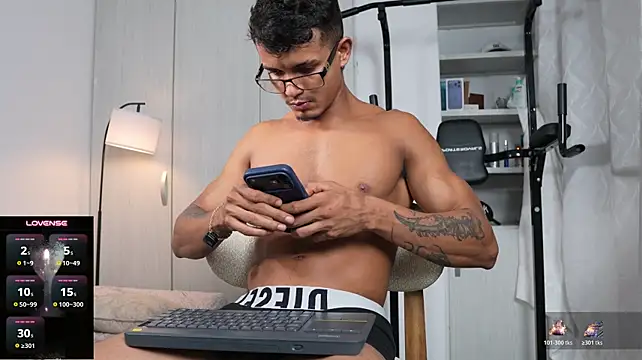 Paradise_boy__ – Live XXX-chat