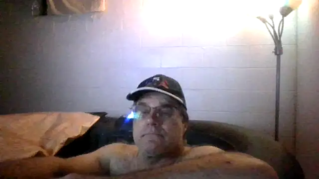 Kevvvvhot live XXX chat