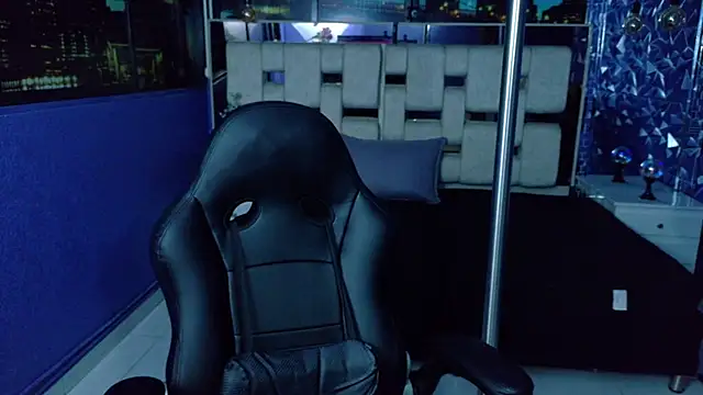 Chat +18 de ian_sprouse ao vivo