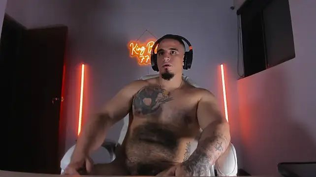 Chat XXX ao vivo de kingbear777