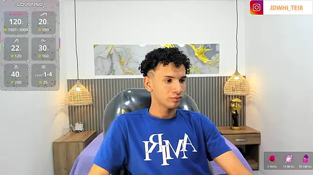 JDWhite18 Live XXX Chat