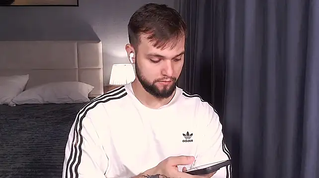Chat XXX Live ChillyXO
