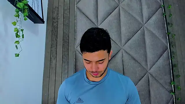 TylerWest_ 现场XXX聊天