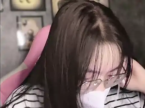 Mio886 现场XXX聊天