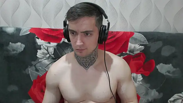 this_is_andyn Live XXX chat