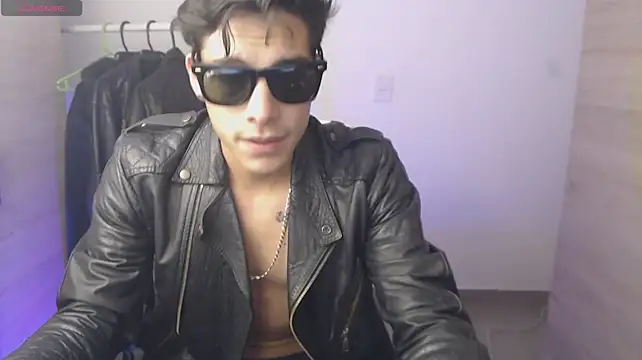 Chatroom XXX en direct de chomelo6