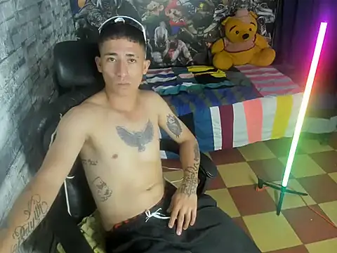cristopher_june Webcam Show
