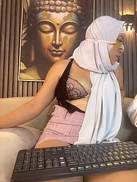 XXX chat uživo modela AylaNoir