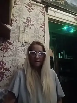 Lina_123 লাইভ XXX চ্যাট
