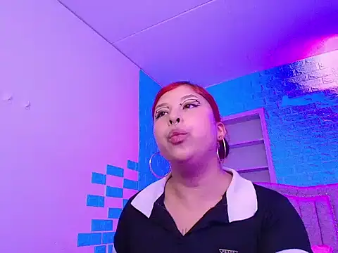 Czat XXX na żywo – Daylin_1