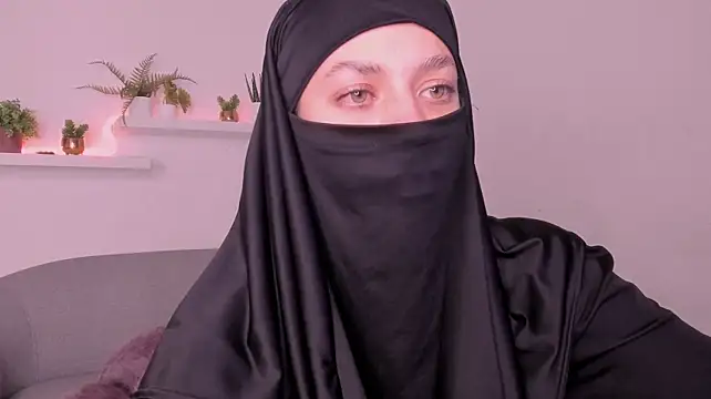 salma_arabicc Adlı Modelin Canlı XXX Sohbeti