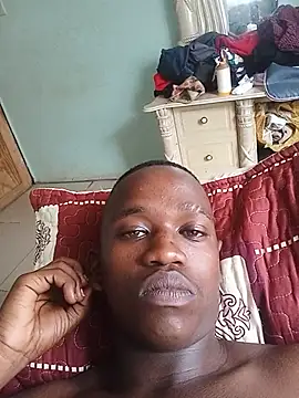 African_gent_45 网络视讯表演
