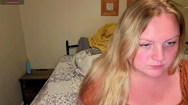 Czat XXX na żywo – Phatassblonde