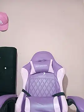 Smit_rouse's Live XXX Chat