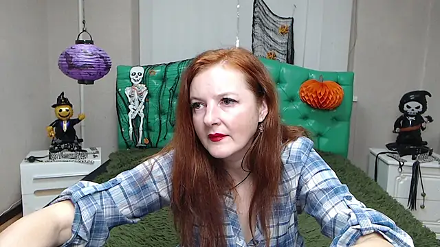 Czat XXX na żywo – MeganPirs