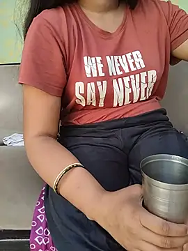 PUNJABICOUPLE09's Live XXX Chat