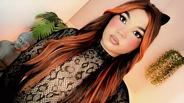 misstreslatin's Live XXX Chat