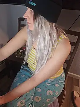 Chat XXX ao vivo de ScarletsWeb