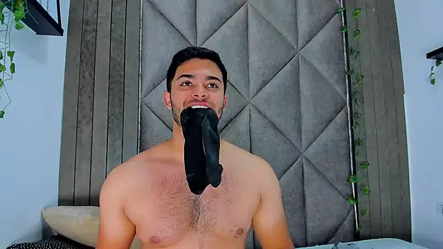 TylerWest_ 라이브 XXX 채팅