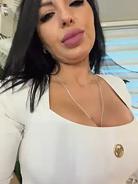 ReynaMorel 现场XXX聊天