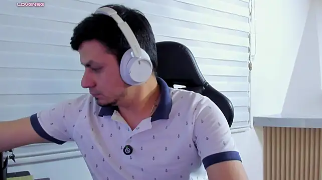 Chat XXX en directo de Rick_Adams