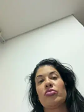 Chat XXX ao vivo de priscilamt