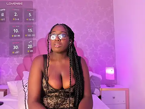 Czat XXX na żywo – SheylaMunn