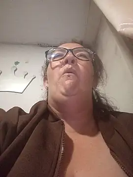 _Saraqueen--n Live XXX chat