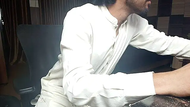Shazkaif Live XXX-chat