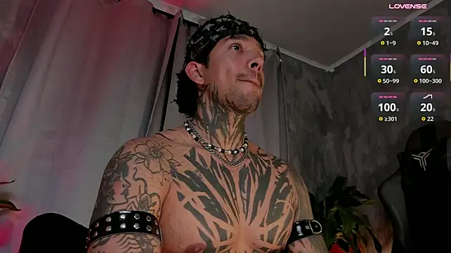 TigerStripes1_ Live XXX Chat