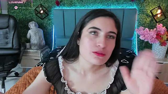 Cataa_Hill Adlı Modelin Canlı XXX Sohbeti