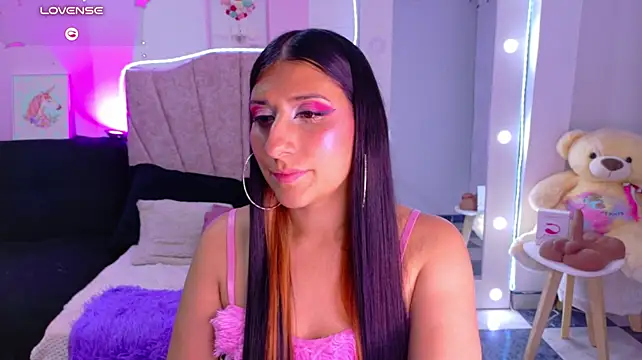 Chat XXX en directo de Sara_Blum