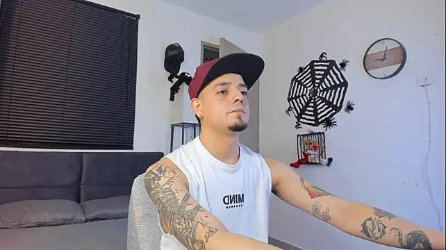Chat XXX en directo de alejandro_calderon1