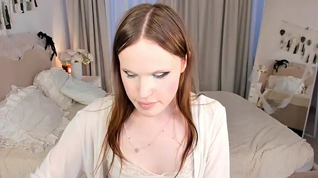 EffieMinki Chat XXX in diretta